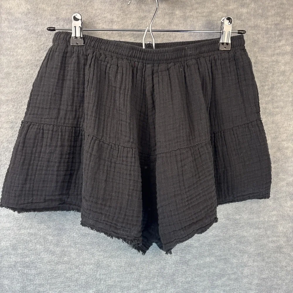 Stark‎ X Black Gauze Shorts L Lightweight Beachy Elastic Drawstring Flutter